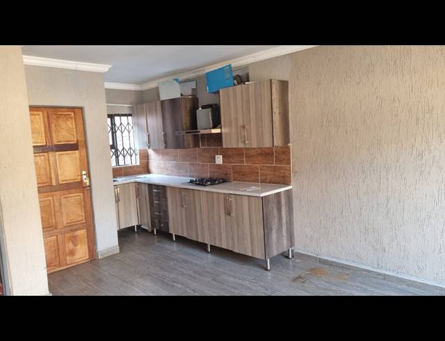 2 BEDROOM APARTMENT TO LET IN MULEDANE